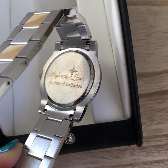 Movado Venturi Quartz Watch Men’s Like New - Picture 6 of 8